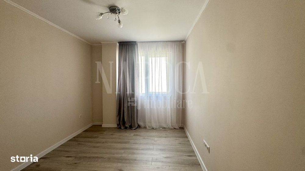 Apartament 3 camere de vanzare in Floresti