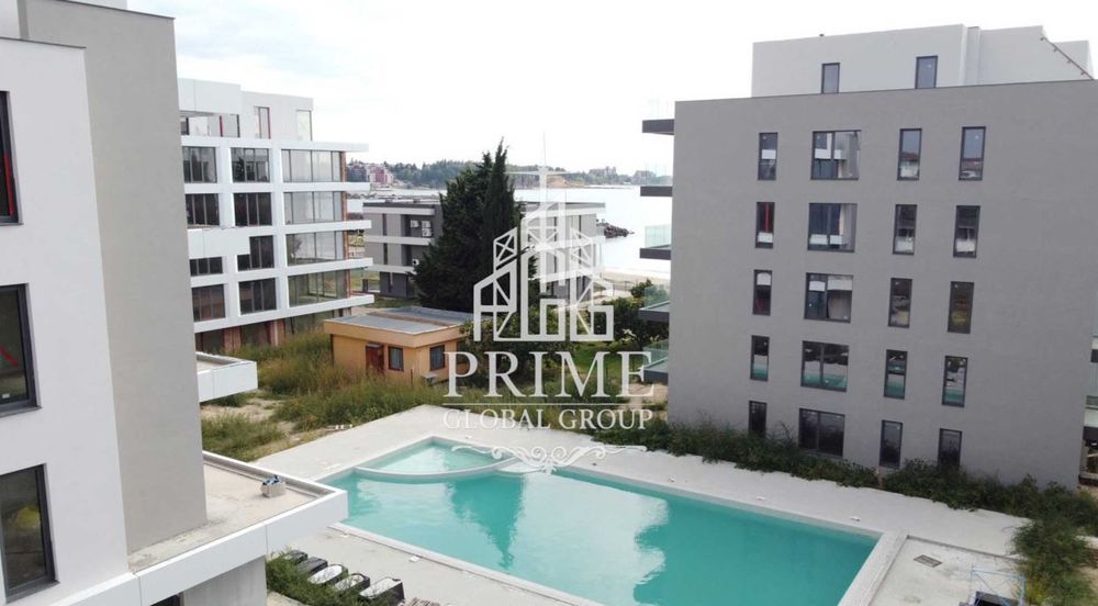 Продава се Тристаен апартамент в с. Равда, Област Бургас - 115 кв.м за 2016 €/кв.м - Снимка #1