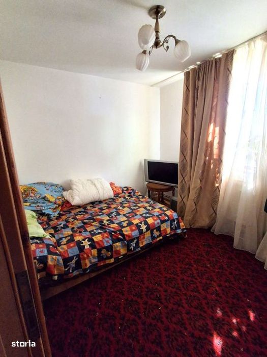 Apartament 3 camere – ideal investitie / renovare – zona Teleajen