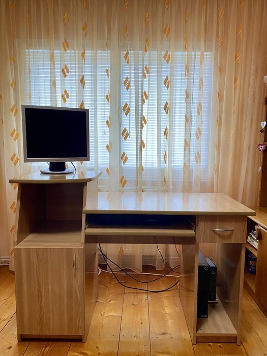 Birou calculator cu sertare si dulap bej