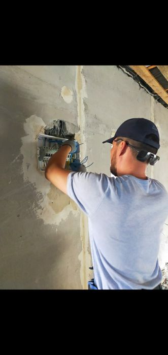 Электрик недорого Электрик