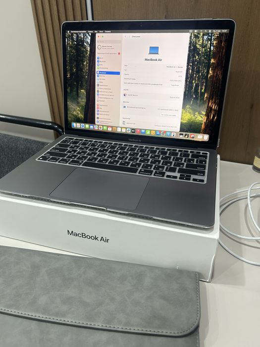 MacBook Air M1 8/256гб