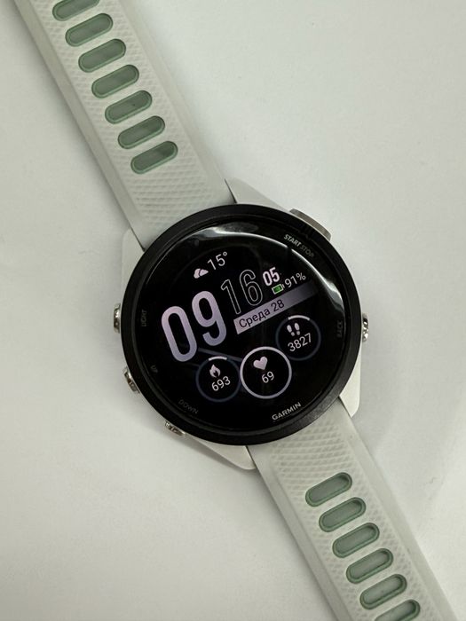 Часы Garmin 265S