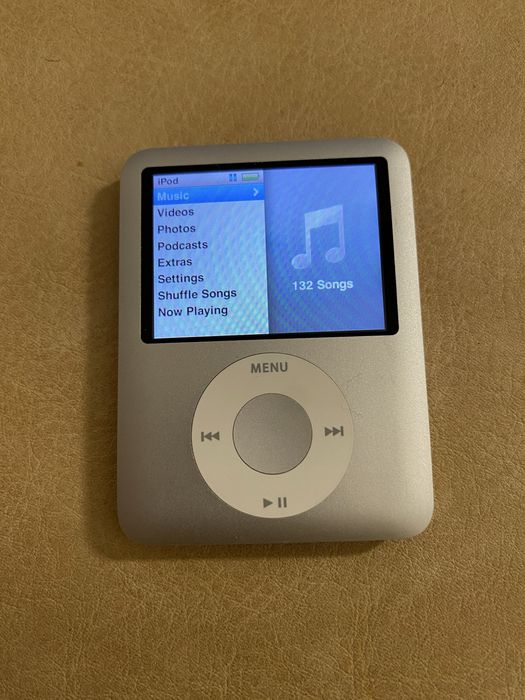 Apple Ipod 3-gen. Brasov • OLX.ro