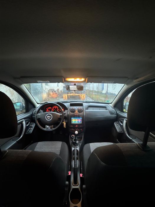 Dacia Duster 1.2 TCe 4x4 – 2015 – 125 CP – Foarte bine echipată