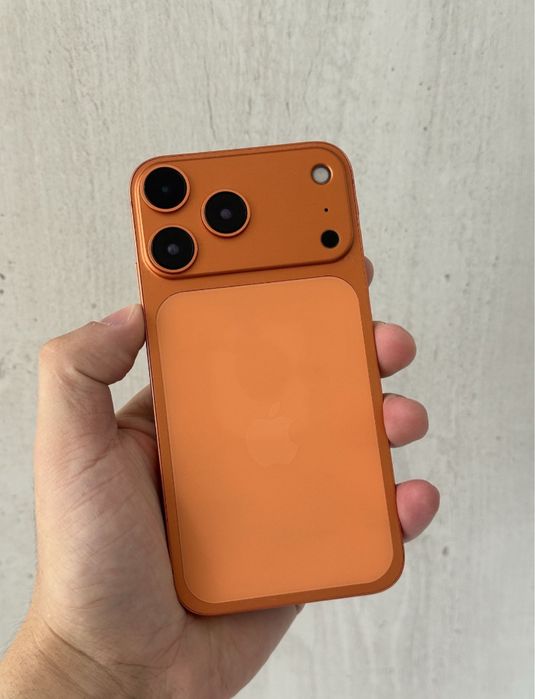 Продам Iphone 17 pro (XR)