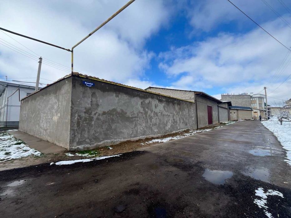 Yengi 16 yillik mahallasida uchastka sotiladi