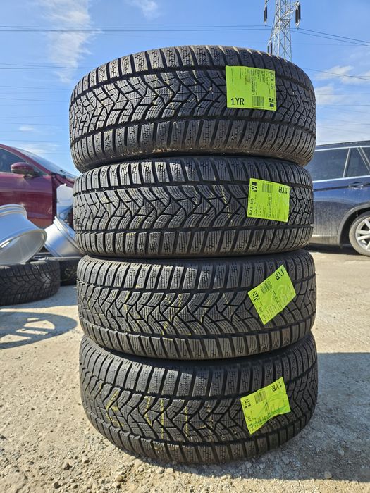 Vând 4 anvelope iarna 205/50/17 205/50r17 DUNLOP