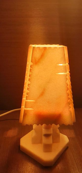 Vand 2 veioze din marmură, 150 lei