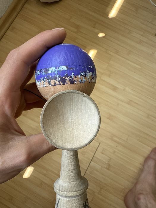 Kendama krom Adrian Vilau