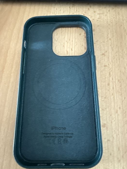 Huse iphone 14 pro si bonus cutia telefonului
