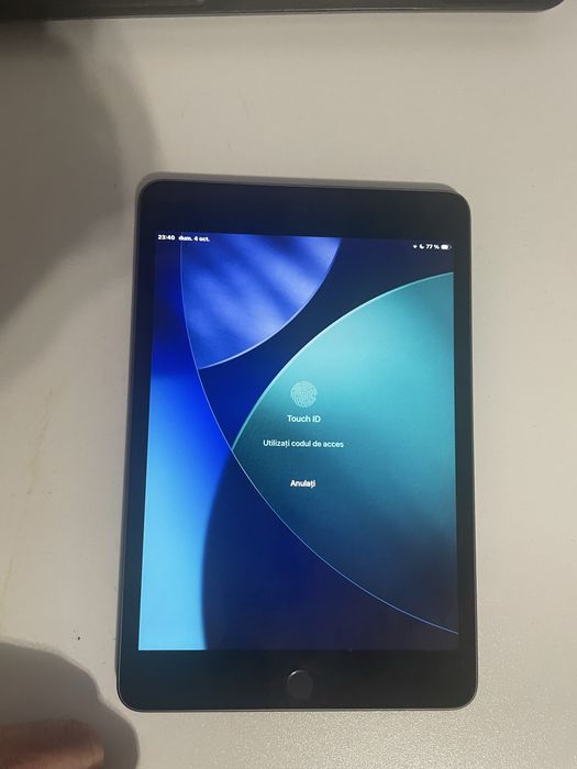 Ipad mini 5 th 64 gb
