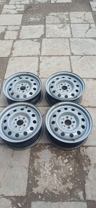 Продам диски оригинал ваз на 14