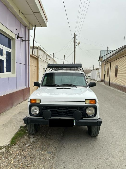 Нива 2121 (идеал)