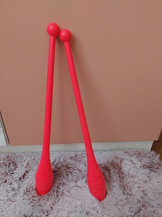 Уреди за художествена гимнастика нови/бухалка,топка,лента,обръч и въже