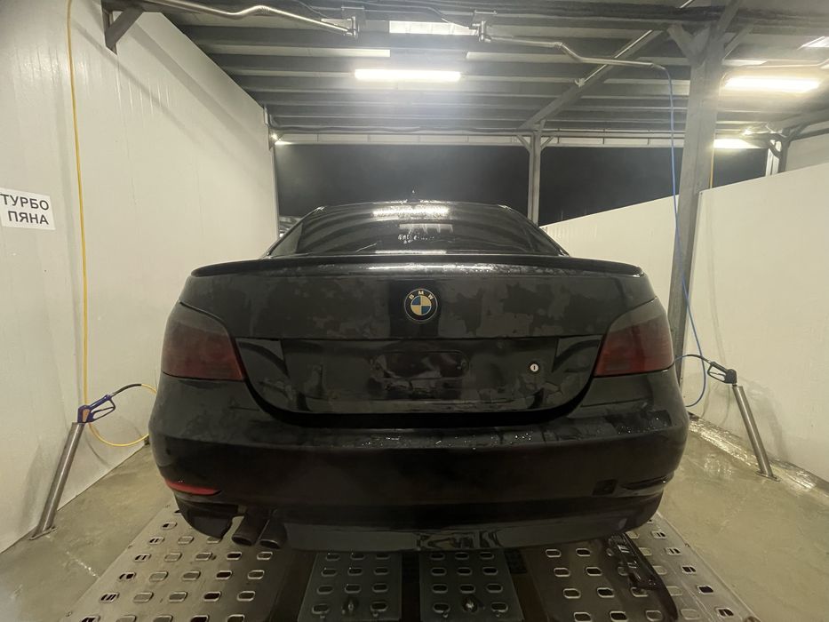 BMW E60 На части!