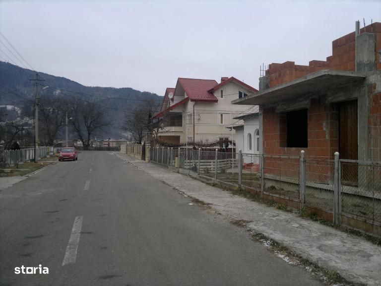 Casa in constructie - Bicaz