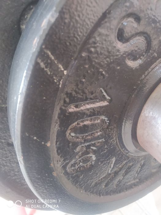 Штанга в сборе 80 кг и лежак в отличном состоянии