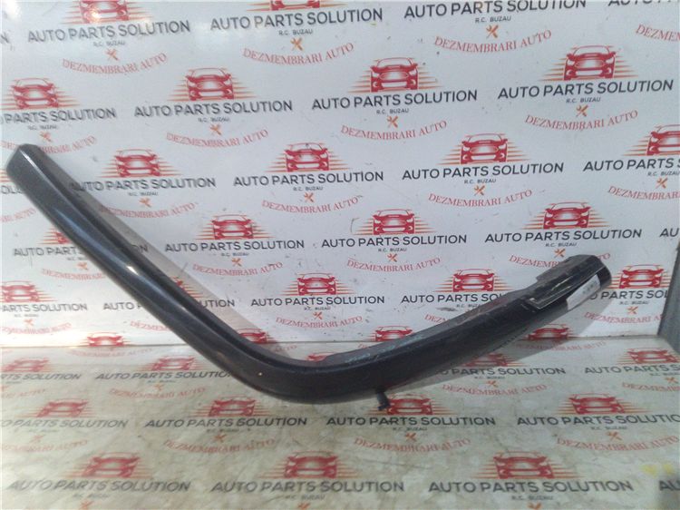 Bandou aripa dreapta spate jeep grand cheroke an fabr. 2014