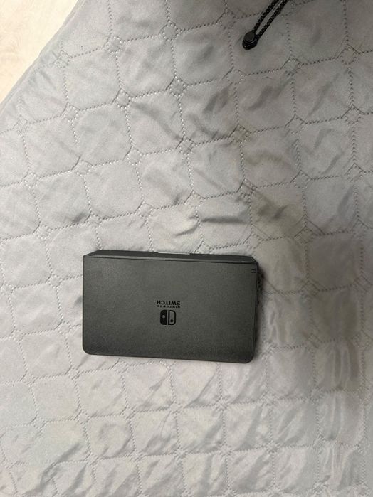 Nintendo switch red and blue