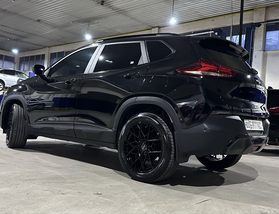 Treker 2 sotiladi yuki arendaga beriladi