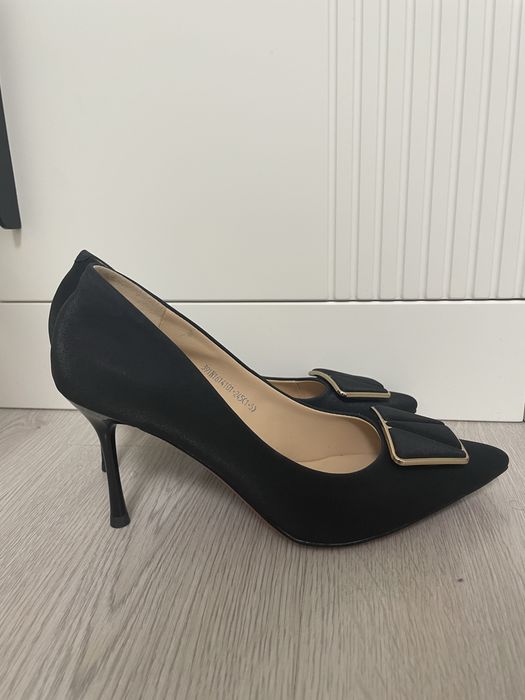 Туфли на каблуке