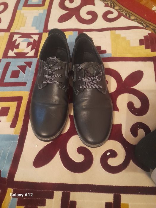 Туфли мужские продаю
