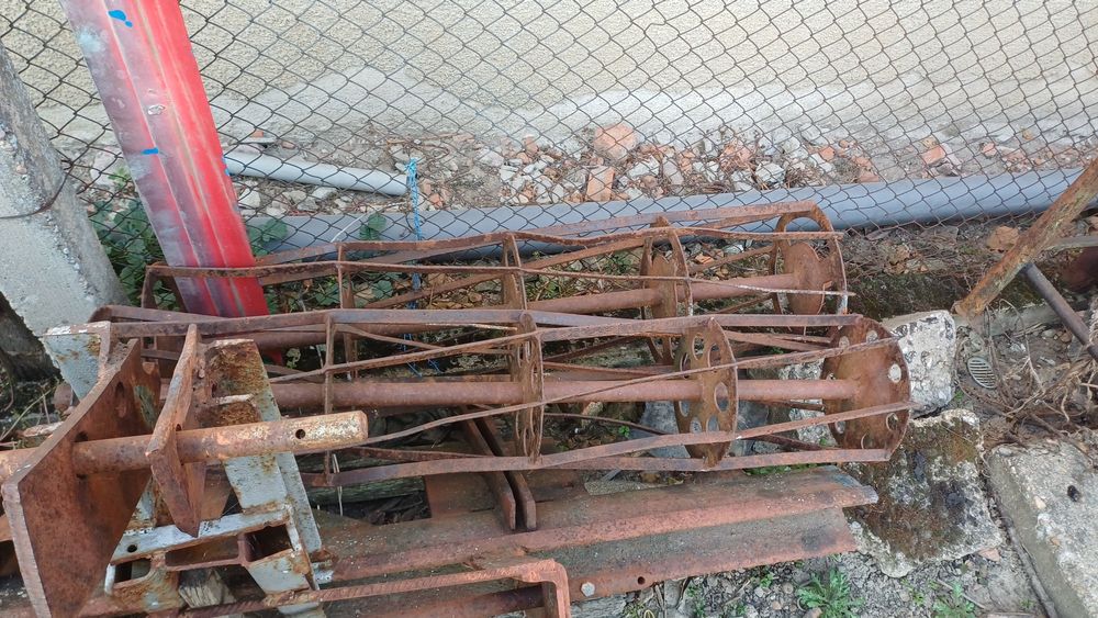 Roti 1000r20, Distribuitor,Met erbicidat, Remorca