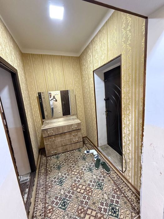 Чилонзор 11 кв адделни входь