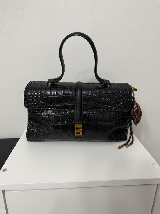 Продам кожаные сумки