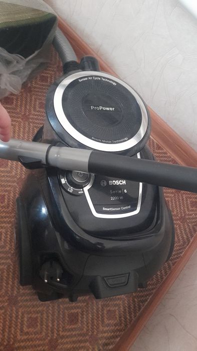 Срочна Продам новый Пылесос