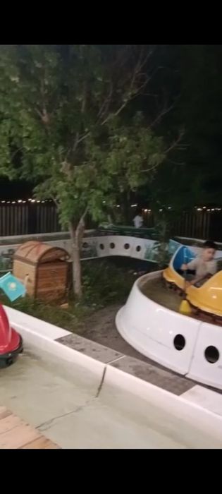 Аттракцион лодочки