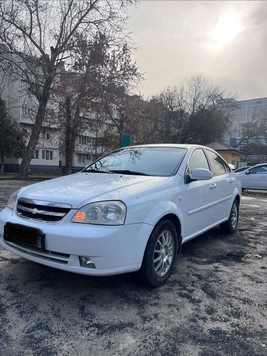 Chevrolet Lacceti 1.8 avtomat