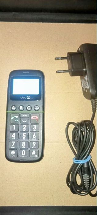 Telefoane seniori libere în retea