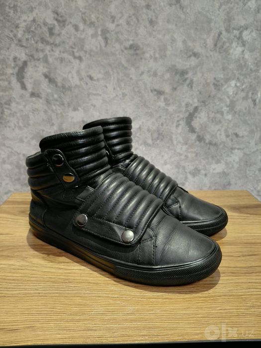 Оригинальные кожаные кроссовки ALDO