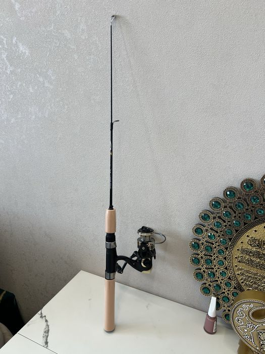 Зимний спиннинг в сборе. Перчатки. Новый.