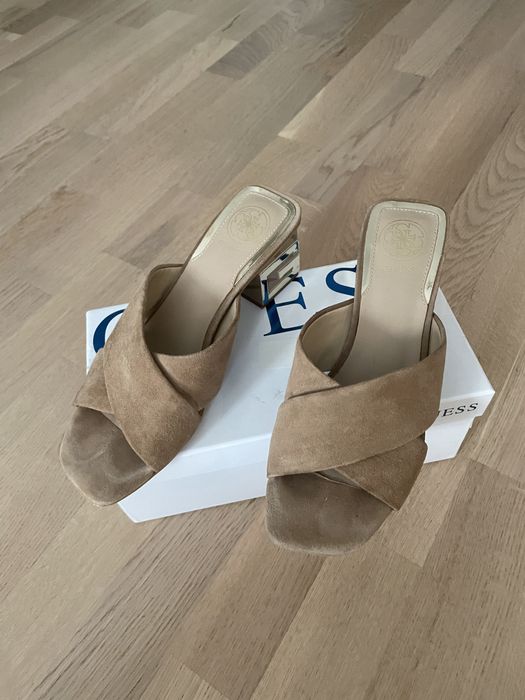 Papuci guess mărimea 37