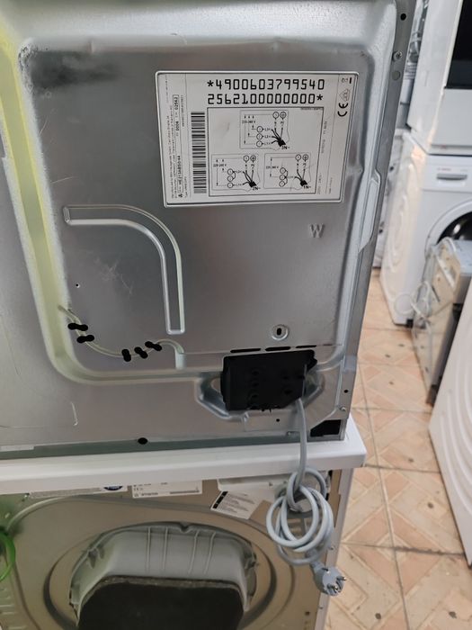 Печка за вграждане с керамичен плот Сименс Siemens с 2 години Гаранция!