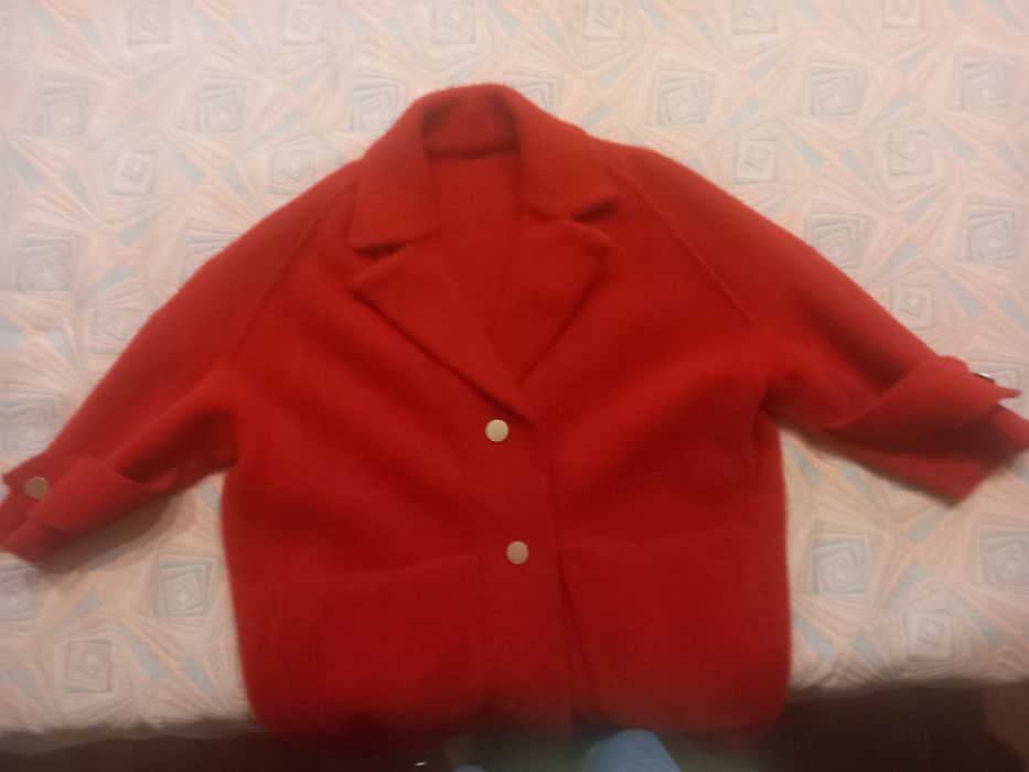 Продам одежду демисезонную