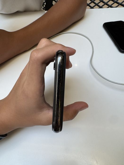 iPhone X 256 ГБ под восстановление