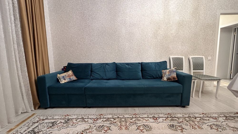 Диван в хорошем состояний