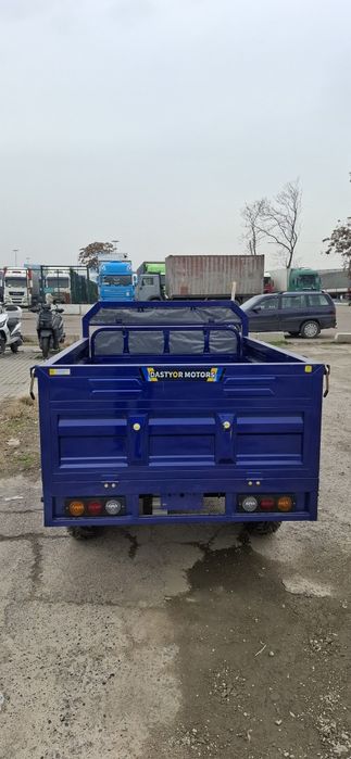 Muravek bor bir tonna