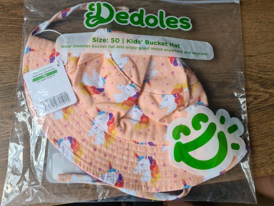Нова! Детска шапка Dedoles размер 50