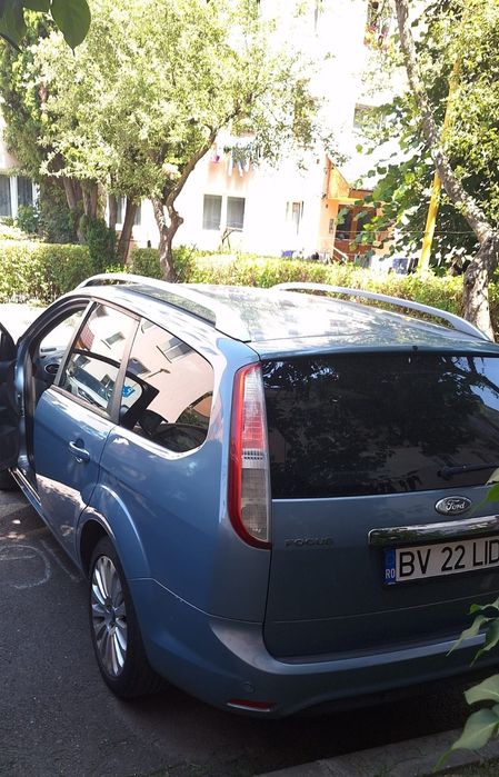 Ford Focus 2 gacelift titanium,200