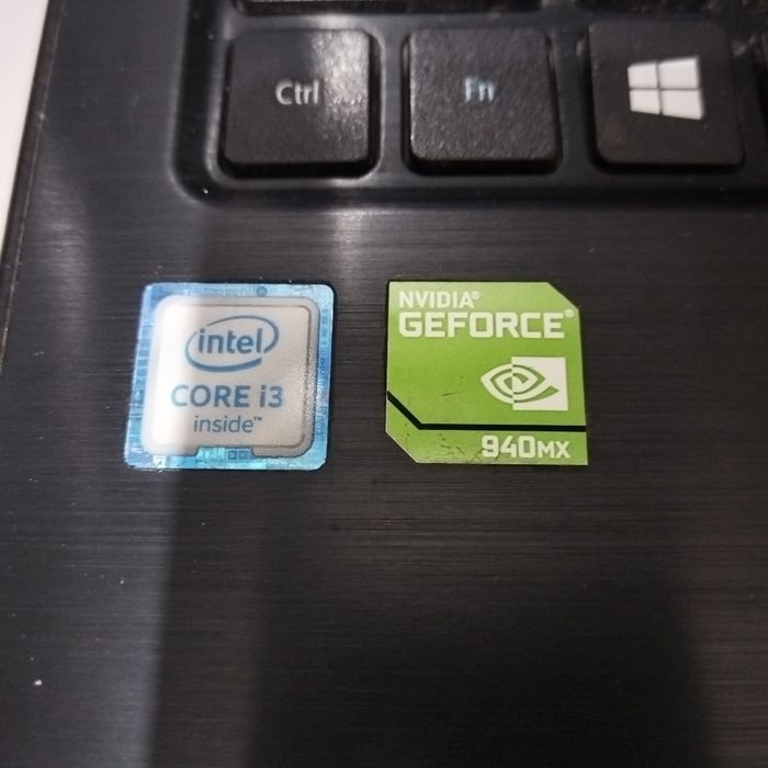 Продам ультрабук acer на запчасти