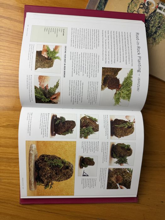 The Complete Practical Encyclopedia of Bonsai + книжка за Бонсаи