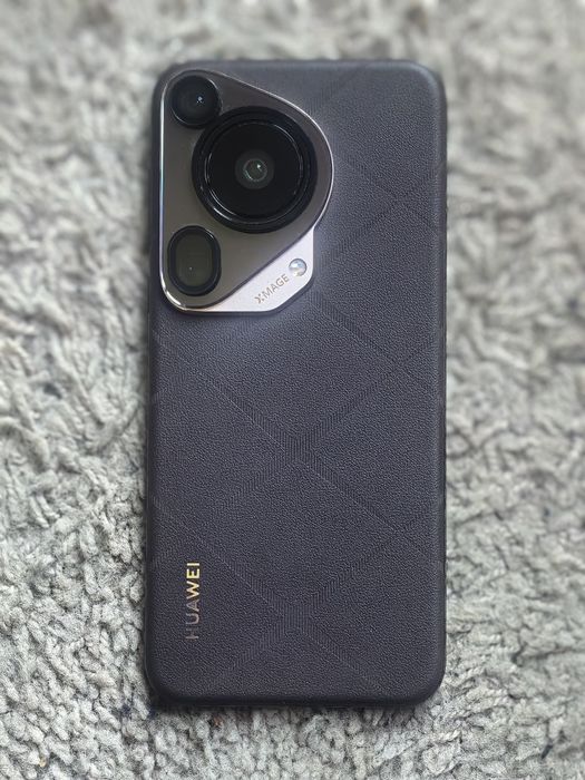 HUAWEI Pura 70 Ultra