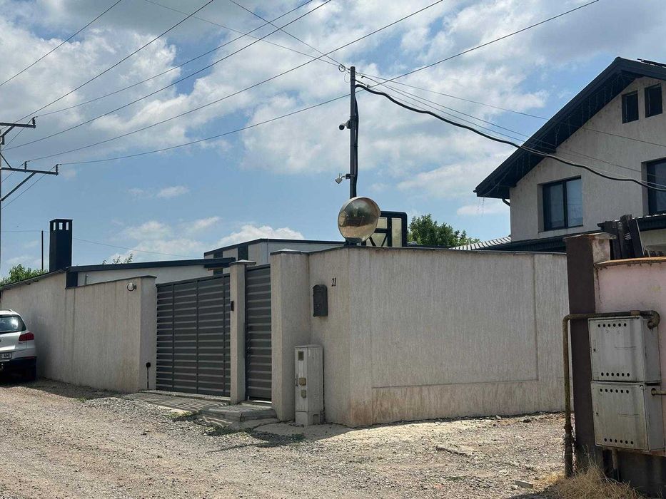 De Vanzare - Teren Intravilan - 2.500mp, Zona Metro - Strada Sulfinei
