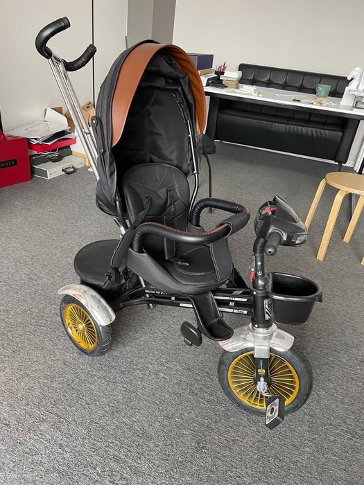 Детский трёхколёсный велосипед