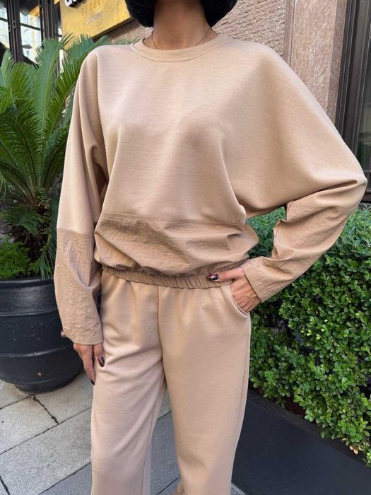 Дамски сет от две части